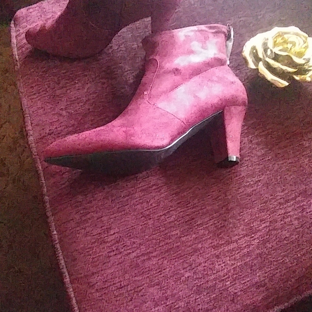 Booties - Picture 3 of 8